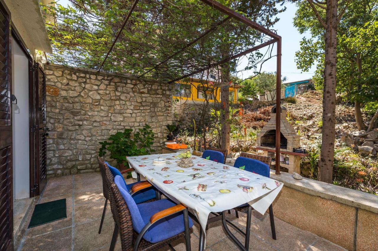 Holiday Home Villa Esperanca Veli Losinj Ngoại thất bức ảnh