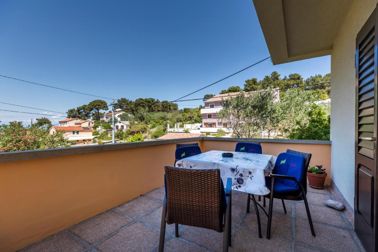Holiday Home Villa Esperanca Veli Losinj Ngoại thất bức ảnh