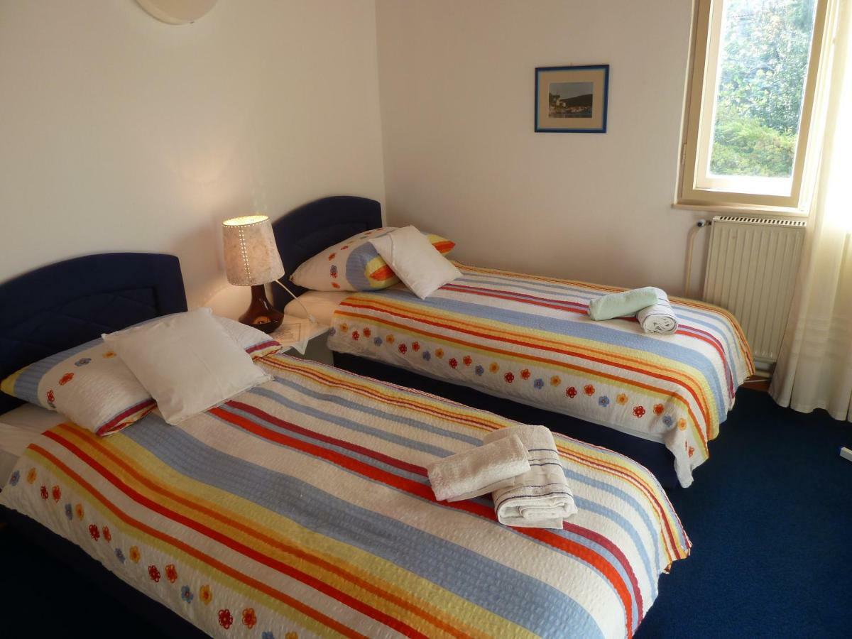 Holiday Home Villa Esperanca Veli Losinj Ngoại thất bức ảnh